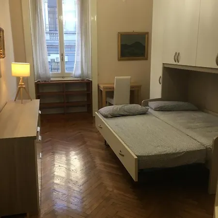 3 Bedroom Cozy In Apartment Milan
