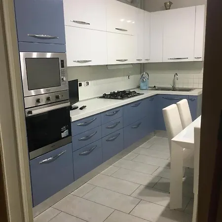 3 Bedroom Cozy In * Milan